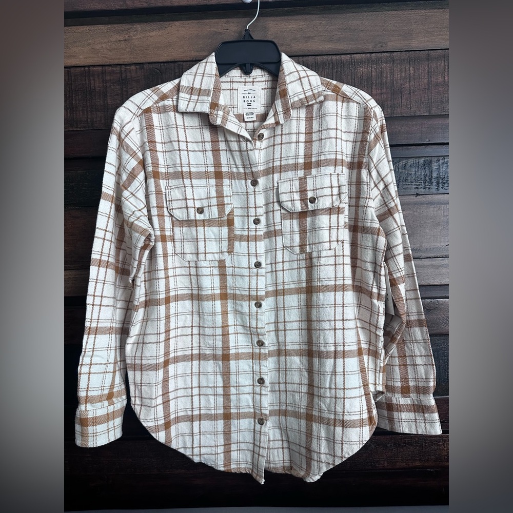 NWT Girls Billabong Plaid Button-Up Shirt